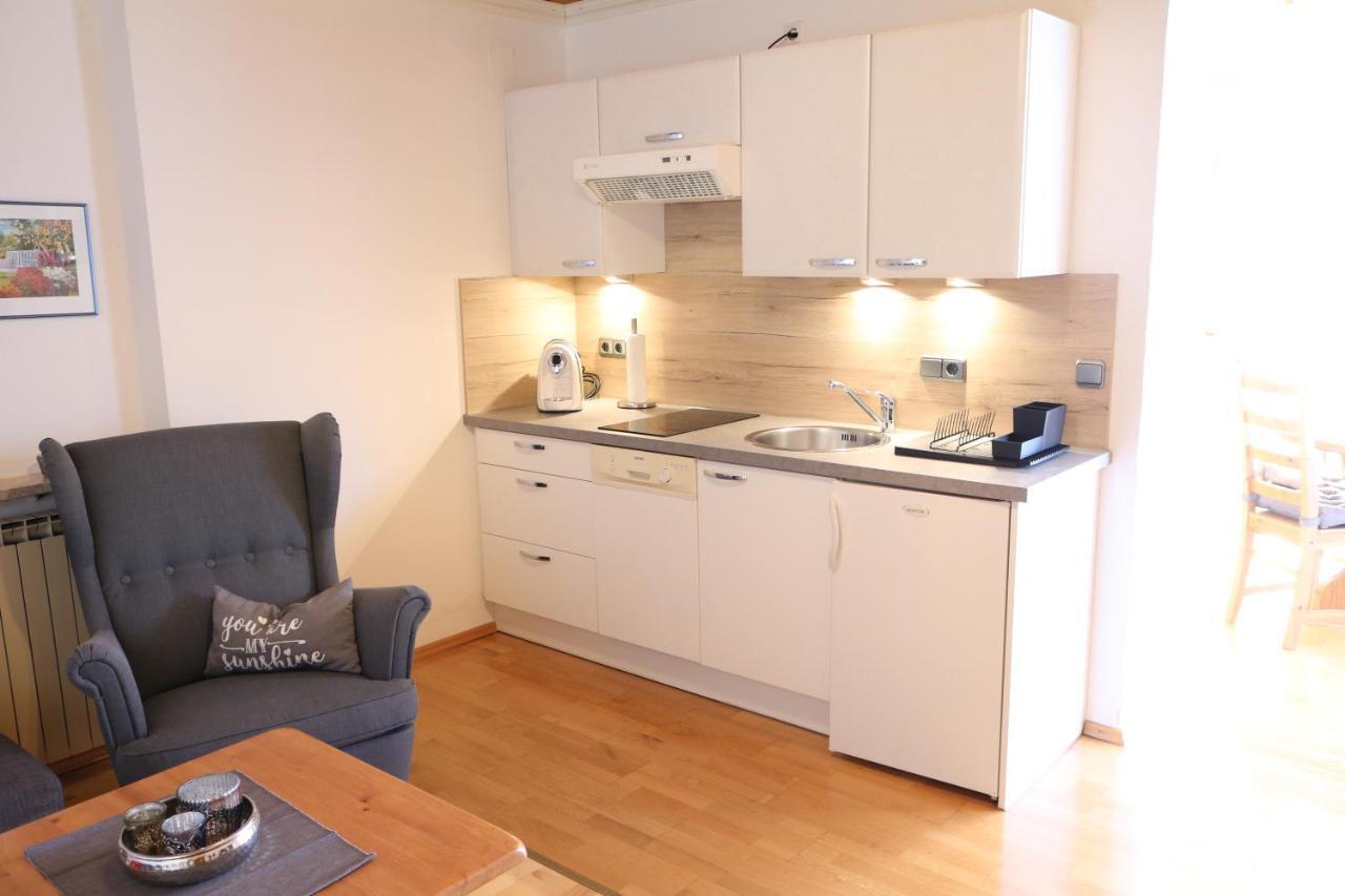 Haus Poeckl Appartement Strobl Buitenkant foto